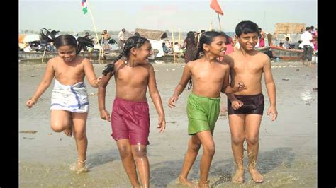 desi nude family|Family Naturism Photos